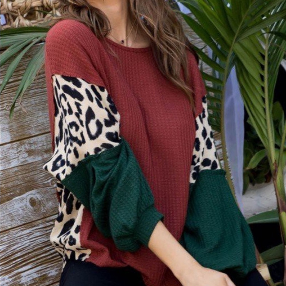 Brace Goddess Round Neck Sweater